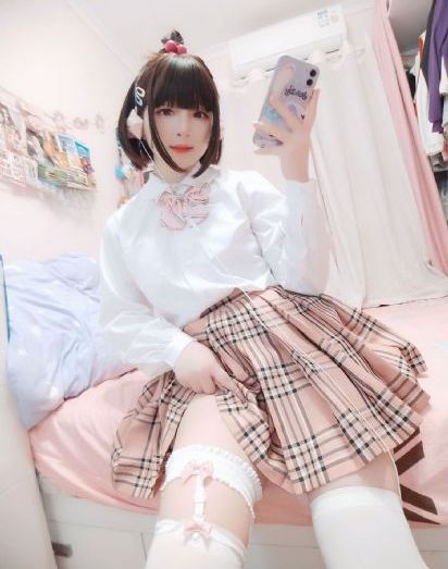 亚洲婷婷六月_BD完整版观看