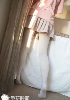 我和岳一起看A片_手机在线免费观看