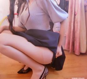 人妻内射三人行_高清电影观看